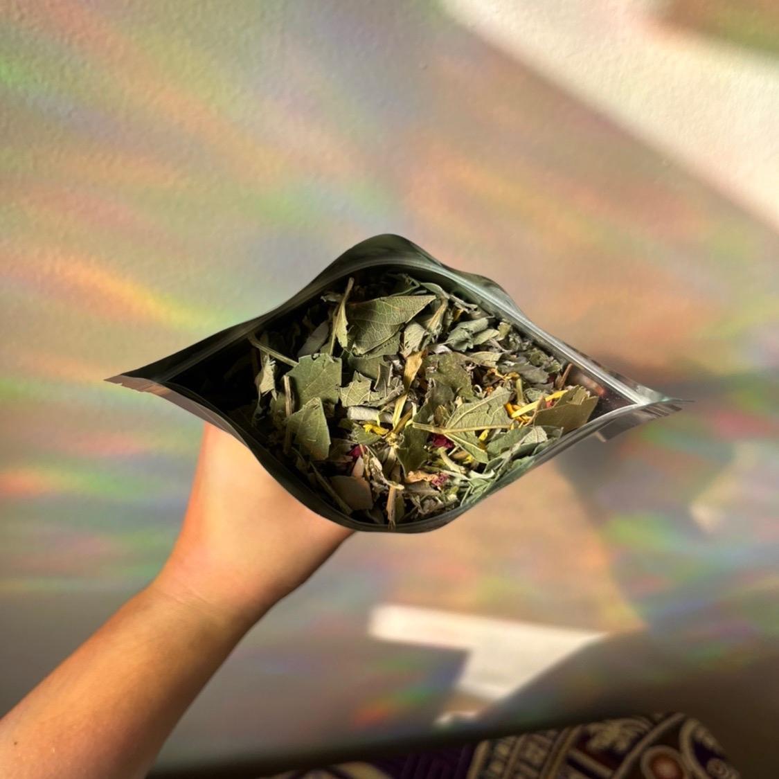 Yoni Steaming Herbs Calming Herbal Soothing Blend with White Sage & Rose Leaf Soothing Botanicals, Traditional Self-Care for Reproductive Health and Postpartum Recovery Calendula